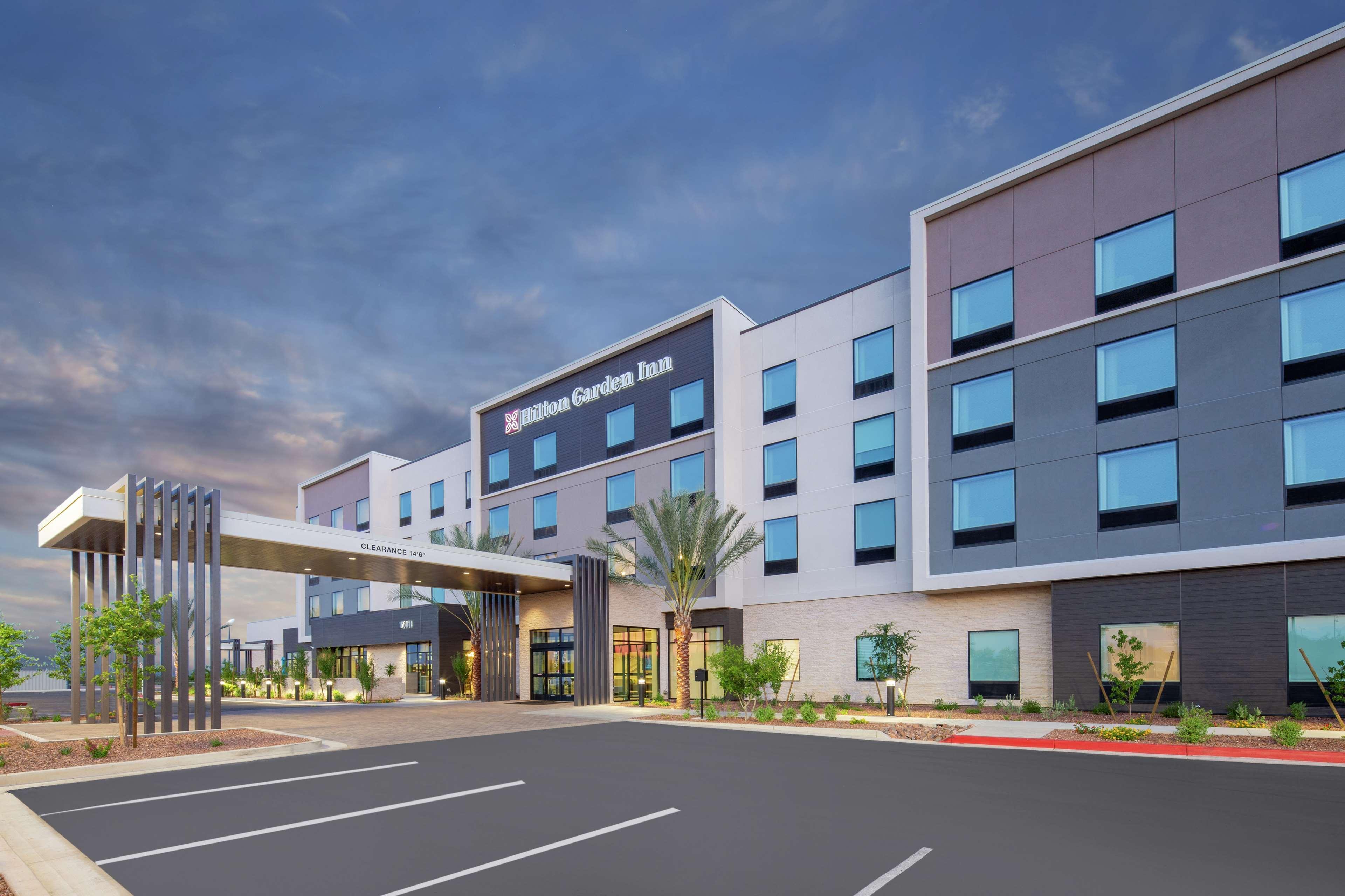 Hilton Garden Inn Surprise Phoenix Екстер'єр фото